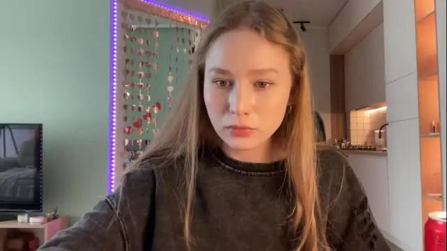 Image 12 of whoisalisa Stream on Chaturbate on 24 days ago