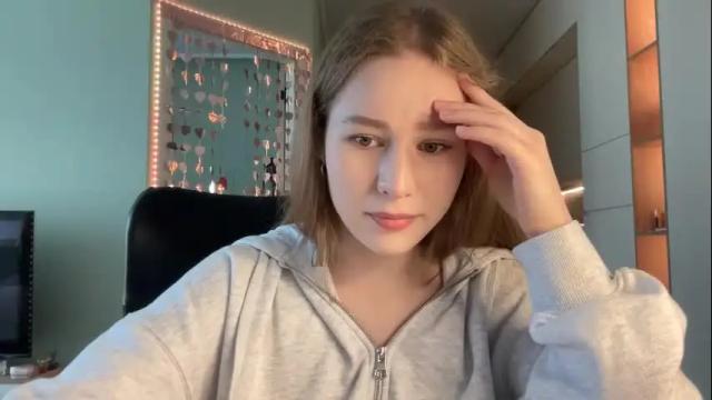 Image 8 of whoisalisa Stream on Chaturbate on 22 days ago