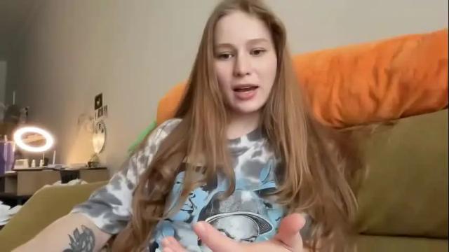 Image 11 of whoisalisa Stream on Chaturbate on 17 days ago