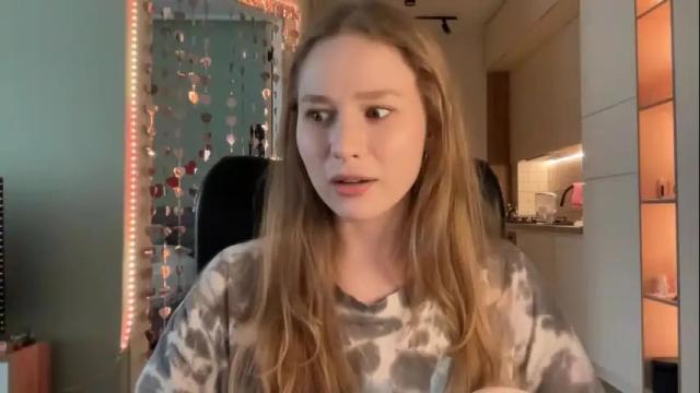 Image 2 of whoisalisa Stream on Chaturbate on 17 days ago