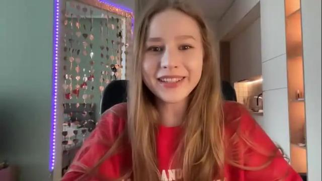 Image 11 of whoisalisa Stream on Chaturbate on 13 days ago