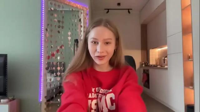 Image 2 of whoisalisa Stream on Chaturbate on 13 days ago