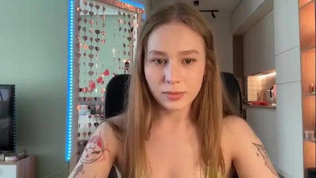 Image 2 of whoisalisa Stream on Chaturbate on 12 days ago