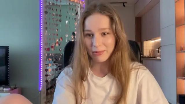 Image 4 of whoisalisa Stream on Chaturbate on 11 days ago