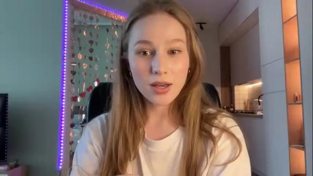 Image 7 of whoisalisa Stream on Chaturbate on 11 days ago
