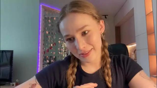 Image 6 of whoisalisa Stream on Chaturbate on 2 months ago