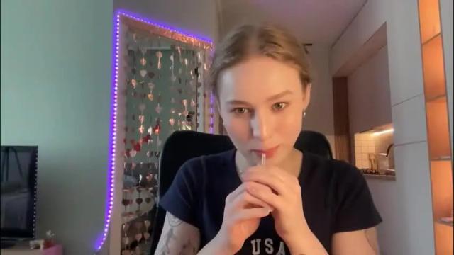 Image 8 of whoisalisa Stream on Chaturbate on 2 months ago