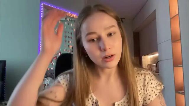 Image 10 of whoisalisa Stream on Chaturbate on 2 months ago