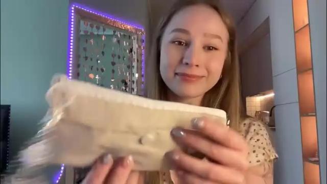 Image 11 of whoisalisa Stream on Chaturbate on 2 months ago