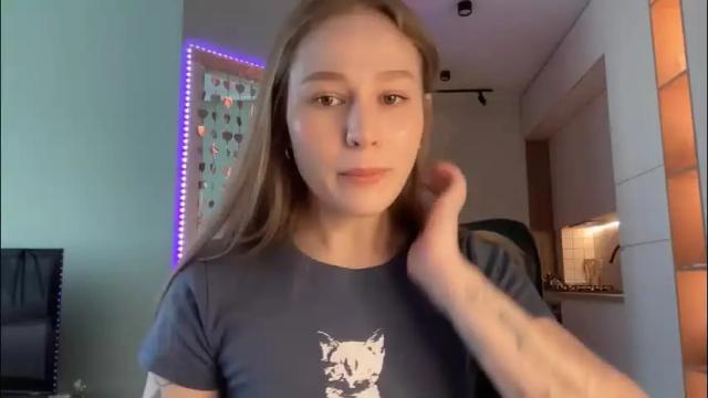 Image 11 of whoisalisa Stream on Chaturbate on 2 months ago