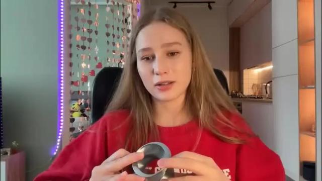 Image 11 of whoisalisa Stream on Chaturbate on 2 months ago