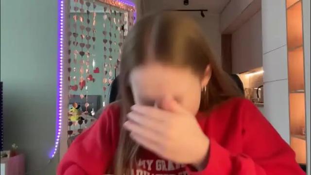 Image 7 of whoisalisa Stream on Chaturbate on 2 months ago