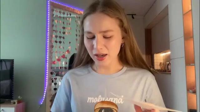 Image 11 of whoisalisa Stream on Chaturbate on 2 months ago