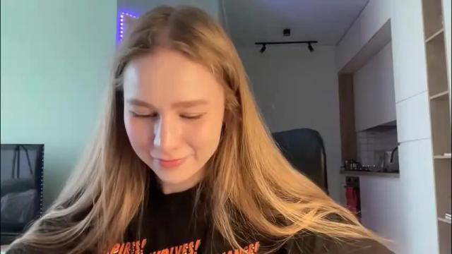 Image 10 of whoisalisa Stream on Chaturbate on 2 months ago