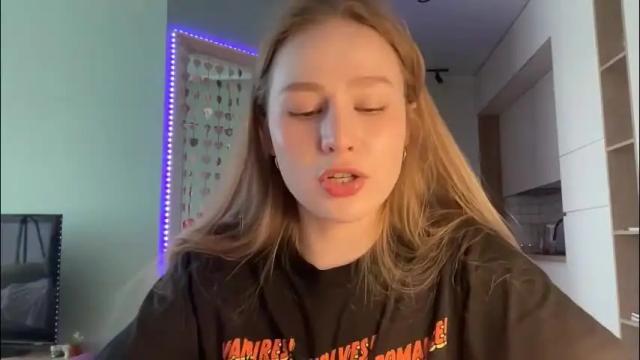 Image 6 of whoisalisa Stream on Chaturbate on 2 months ago