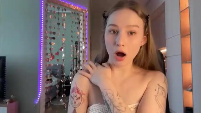 Image 3 of whoisalisa Stream on Chaturbate on 2 months ago