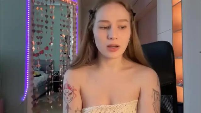 Image 7 of whoisalisa Stream on Chaturbate on 2 months ago