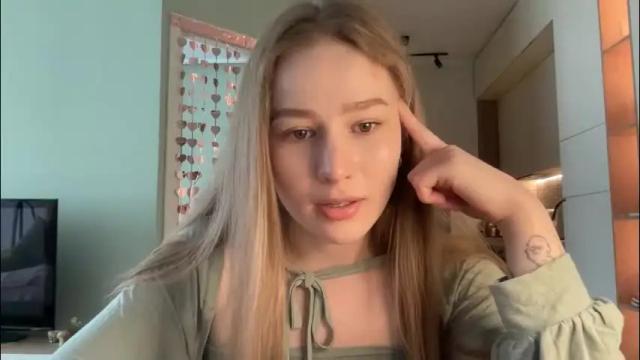Image 10 of whoisalisa Stream on Chaturbate on 2 months ago
