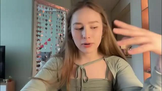 Image 2 of whoisalisa Stream on Chaturbate on 2 months ago