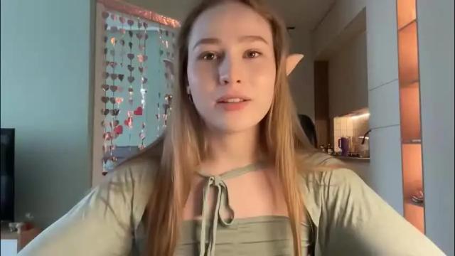 Image 3 of whoisalisa Stream on Chaturbate on 2 months ago