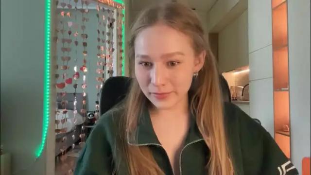 Image 10 of whoisalisa Stream on Chaturbate on 1 month ago