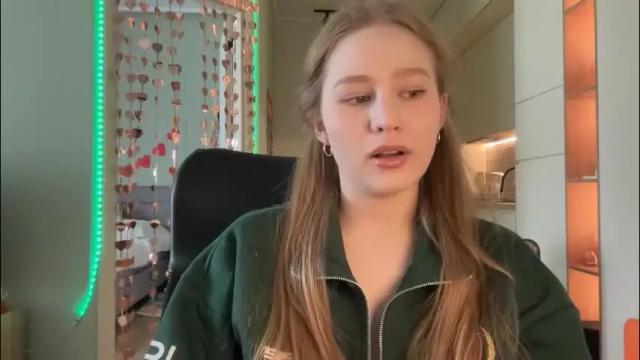 Image 6 of whoisalisa Stream on Chaturbate on 1 month ago