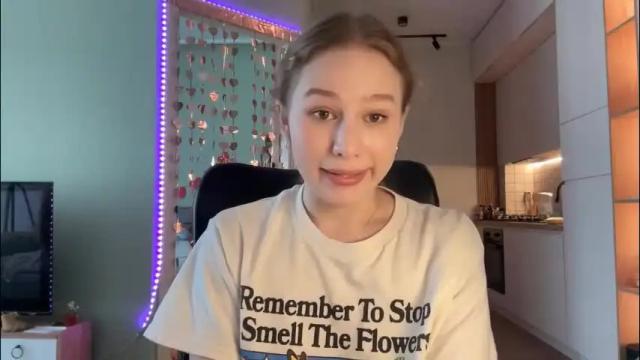 Image 10 of whoisalisa Stream on Chaturbate on 1 month ago