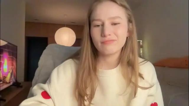 Image 6 of whoisalisa Stream on Chaturbate on 1 month ago