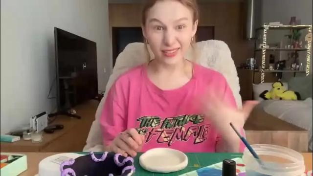 Image 4 of whoisalisa Stream on Chaturbate on 1 month ago