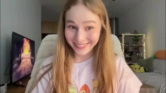 Image 12 of whoisalisa Stream on Chaturbate on 1 month ago