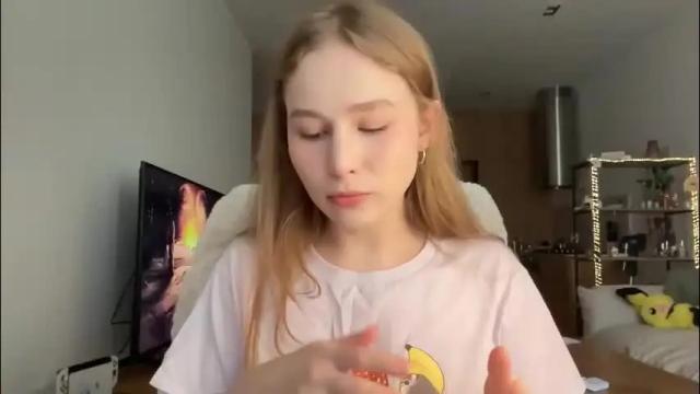 Image 4 of whoisalisa Stream on Chaturbate on 1 month ago