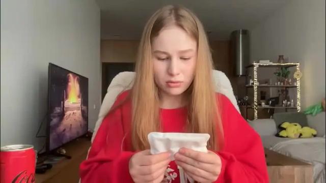 Image 6 of whoisalisa Stream on Chaturbate on 27 days ago