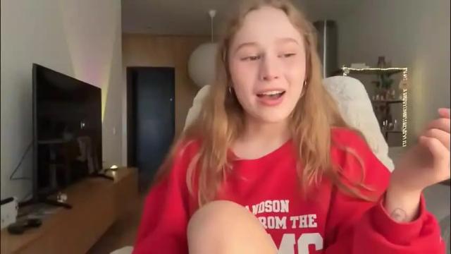 Image 7 of whoisalisa Stream on Chaturbate on 22 days ago
