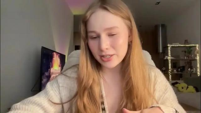 Image 12 of whoisalisa Stream on Chaturbate on 1 day ago