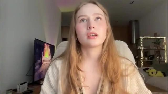 Image 4 of whoisalisa Stream on Chaturbate on 1 day ago