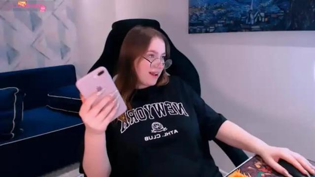 Thumbnail 1, whoisitbb's Stream at Chaturbate, 16 months ago