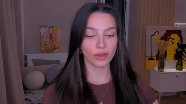 Image 3 of whoislulu Stream on Chaturbate on 28 days ago