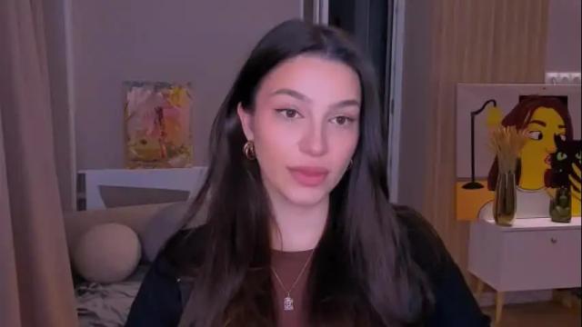 Image 6 of whoislulu Stream on Chaturbate on 28 days ago