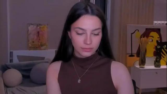 Image 4 of whoislulu Stream on Chaturbate on 1 month ago