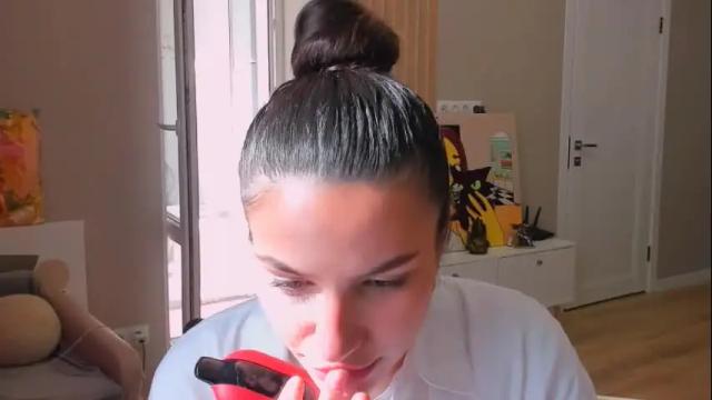 Image 12 of whoislulu Stream on Chaturbate on 10 days ago