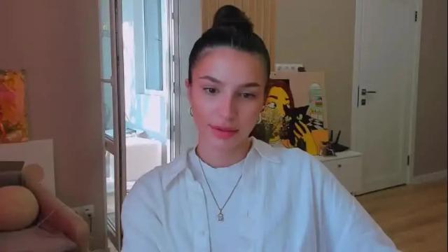 Image 3 of whoislulu Stream on Chaturbate on 10 days ago