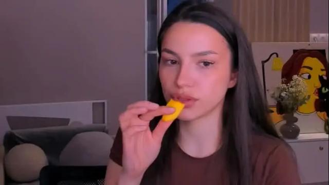 Image 6 of whoislulu Stream on Chaturbate on 28 days ago