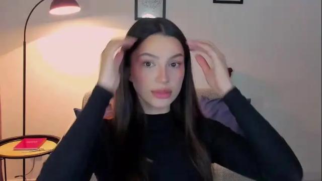 Image 2 of whoislulu Stream on Chaturbate on 5 days ago