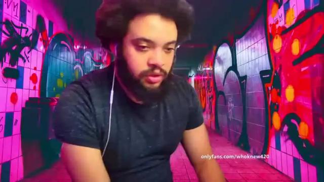 Image 3 of whoknew4201 Stream on Chaturbate on 21 months ago