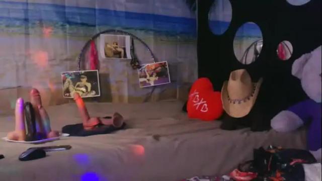 Image 7 of whosplayingwithfire Stream on Chaturbate on 24 days ago