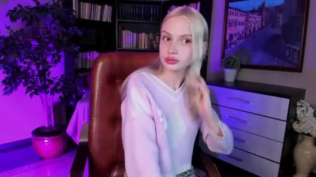 Image 12 of wiakq Stream on Chaturbate on 19 months ago
