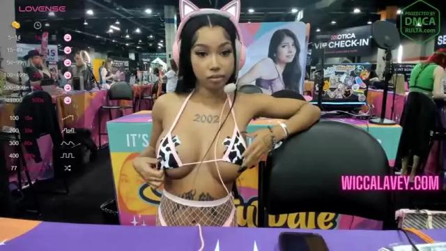 Image 2 of wiccakitty Stream on Chaturbate on 13 months ago