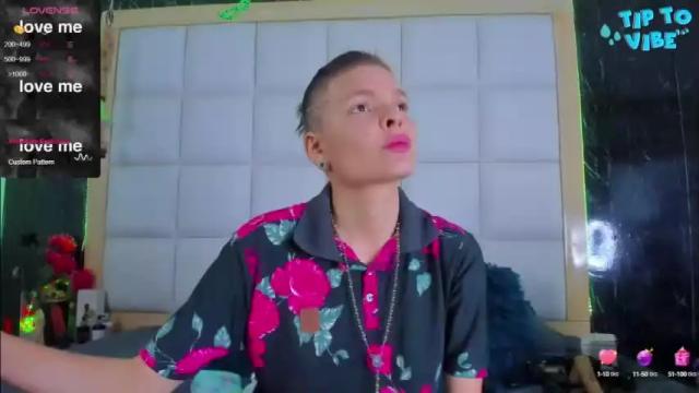 Image 6 of wicked_kay Stream on Chaturbate on 12 months ago