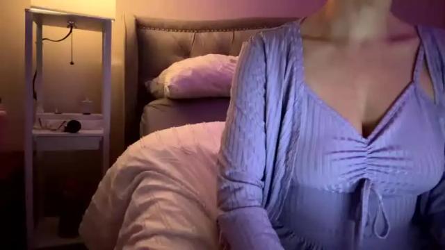 Image 7 of wickedcoolnight Stream on Chaturbate on 24 months ago