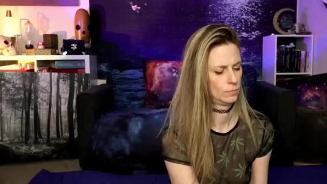 Thumbnail 1, width_of_a_peach's Stream at Chaturbate, 12 months ago